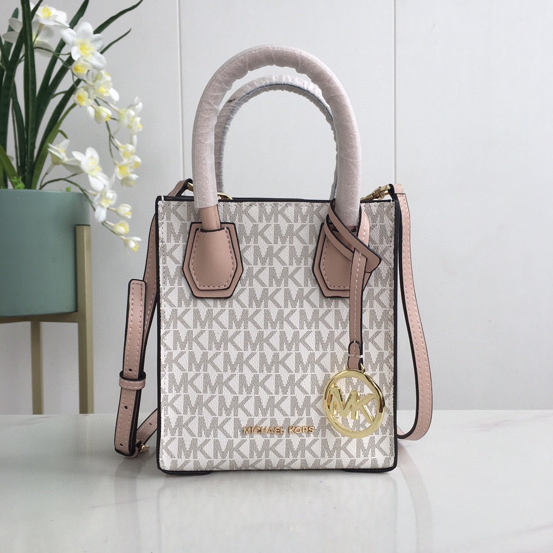 Yepyeni, yüksek kaliteli Micha - Women'S Bags Michael Kors incelemesi ve fiyatı
