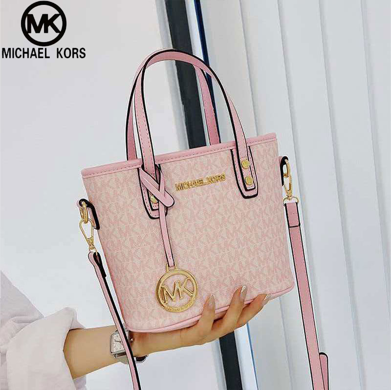 Michael Kors Ole Jet Set 2026  - Women'S Bags Michael Kors incelemesi ve fiyatı